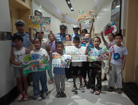 �½��젖�ս�ͨ��ȫ���}����+���}�L����ӄe�Ӿ���