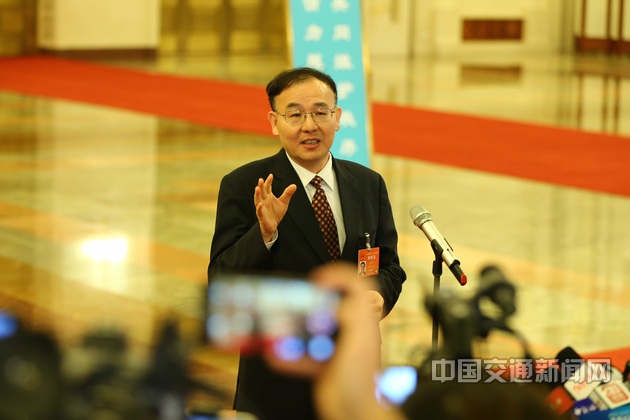 ��ͨ�\ݔ���h�M�ɆT�������]���־��L�R܊�� �״����ಿ�Lͨ��