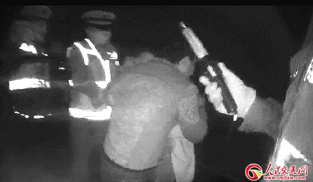 �����_��һ˾�C�����վƺ��{�ײ�������������{��M�˱O(ji��n)