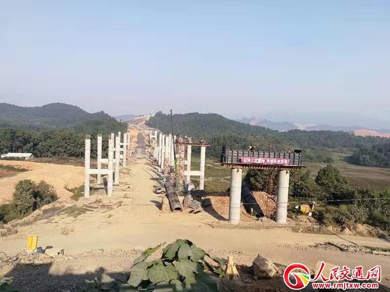 �������@�ǹ�·���ʩ���Mչ���