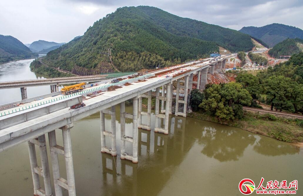 ����·�򸣽���۸����Ŀ41����������