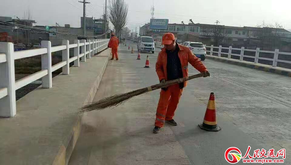 ��ɽ��·�����μӏ����������B(y��ng)�o