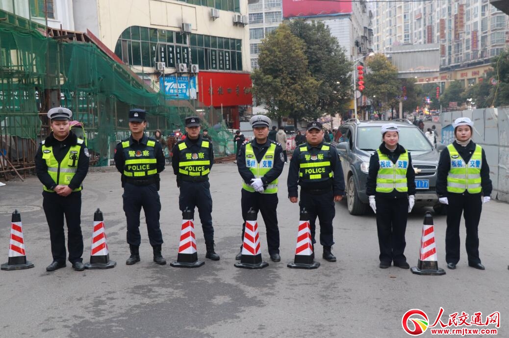 �F�����ҽ�������ǰ�\(y��n)�����A�M��ɡ�Ԫ����ˇ����������΄�(w��)