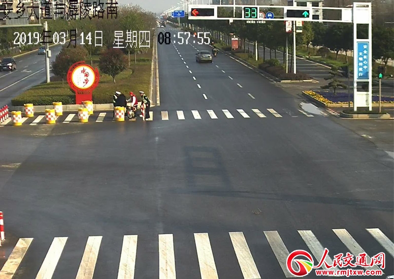 ��Ѯ�����T܇(ch��)ʧ��ˤ��  ���ϰ��l(xi��ng)�������Ďͷ�