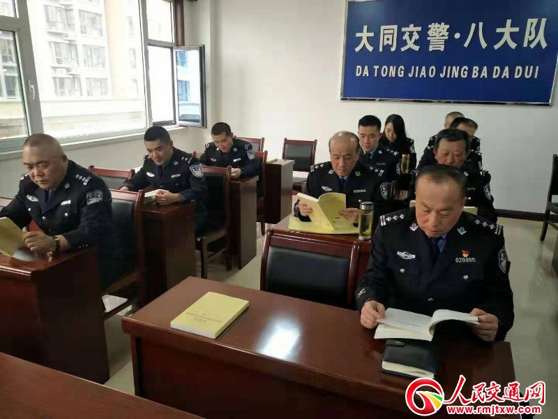 ���ĸ(chu��ng)�� �^�l(f��)�О顱ɽ����ͬ�����˴���_չ�x����� ���������|(zh��)������A(ch��)