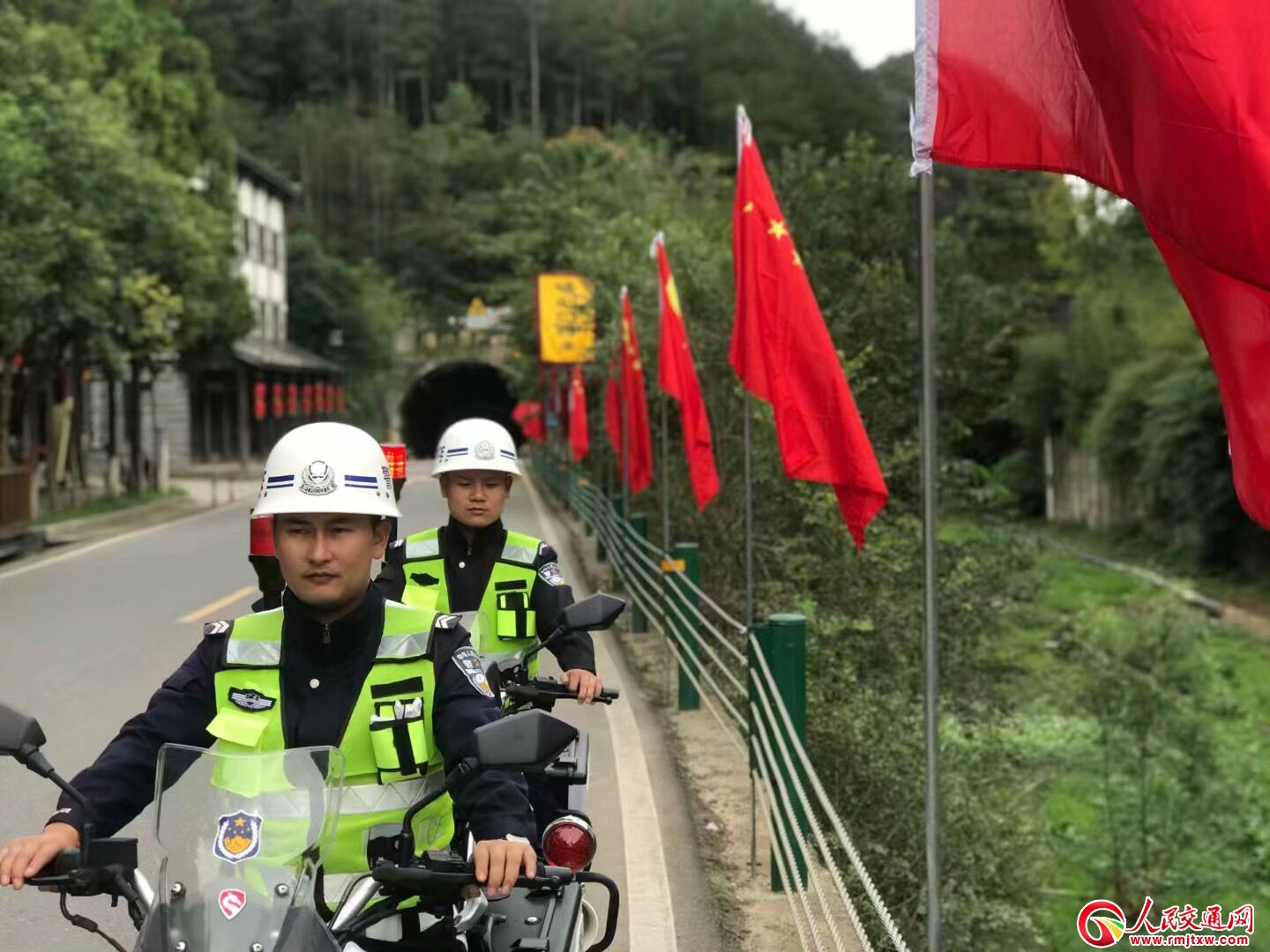 �Ĵ��VԪ�����A������(w��)�����r(n��ng)��������·���˰�