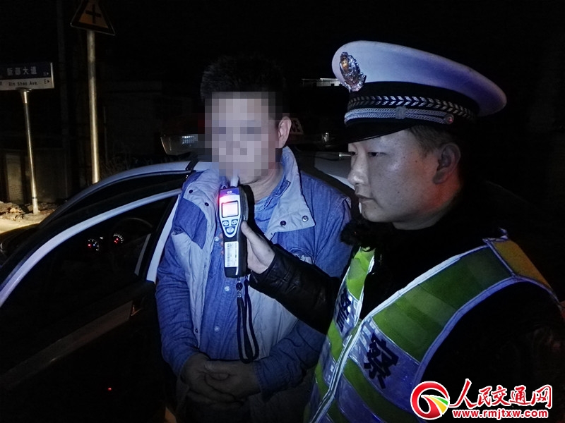 �������ۣ���݆܇�{�?c��)˾��{��(qi��ng)�Л_������