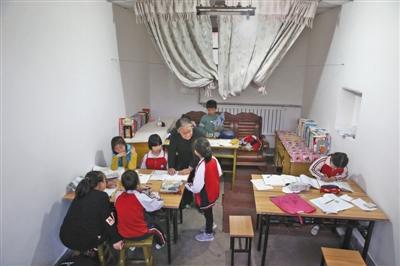 78�q����ÿ��ĩ���r(n��ng)���o��(d��o)���؃�ͯ���n ���M�w�½���