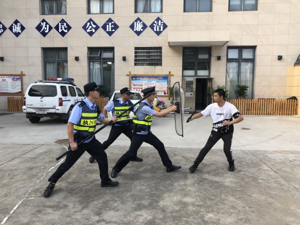 ���������F·�����M���_չ����̎���A���ݾ�