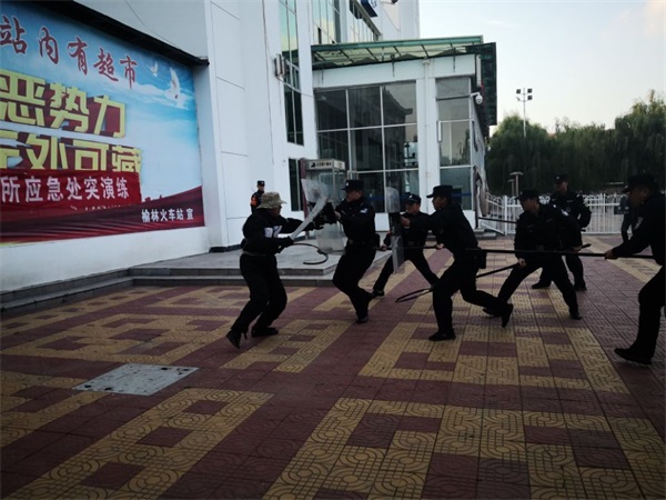 ��������F·�ɳ���(li��n)��·��(n��i)��λ ��ͬ�_չ���֑�(y��ng)��̎ͻ�ݾ�