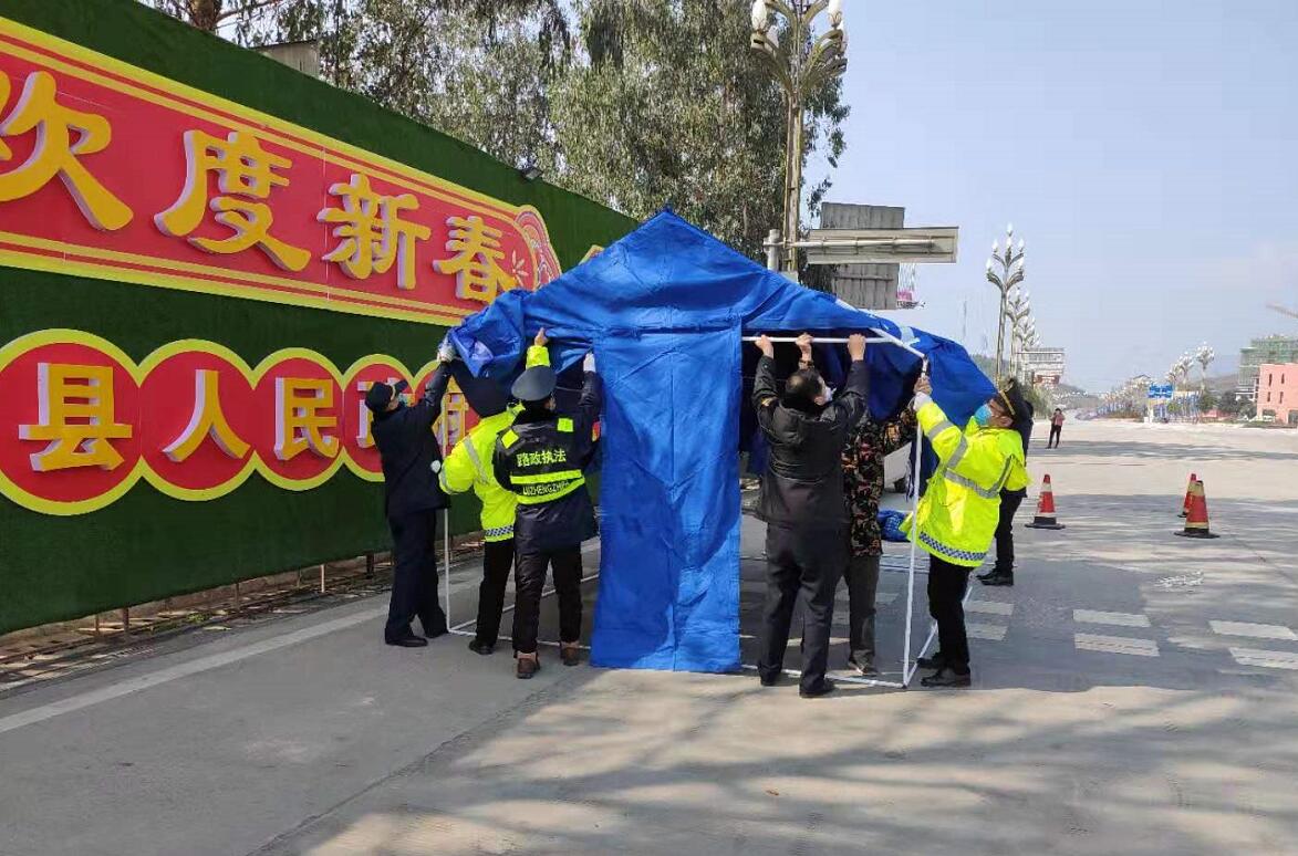 ƽ������Ӱ  ̤���Ƿ������E