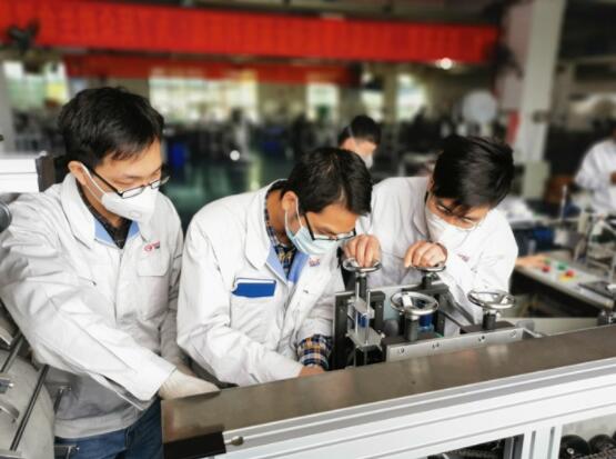 ܇���(f��)���M(j��n)�Еr���߿�ʽ�ò� �����Լ���