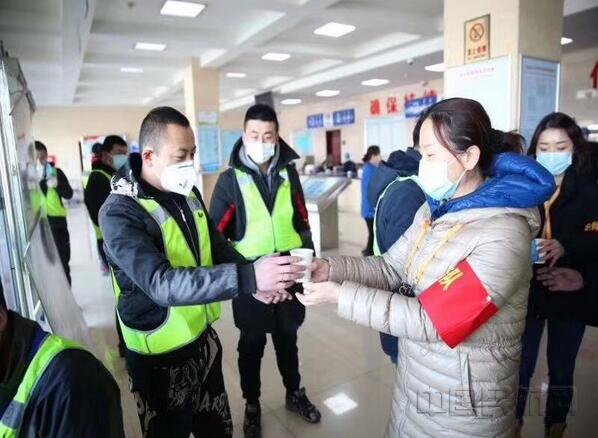 ��(n��i)�ɹřC(j��)��(ch��ng)�ط�����S���f��С�硱�ṩů�ķ���(w��)