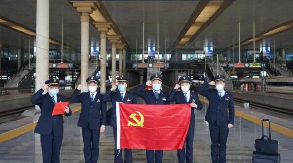 ��܇�ē�(d��n)��(d��ng)ح��(zh��n)���ߡ��е��F·��