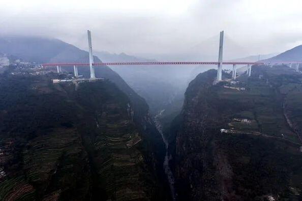 ȫ�������M��·70%���Ї����������M�ׂ��¾͡����㡱����