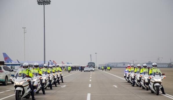 ��ӭӢ�ۄP����210���㽭Ԯ���t(y��)���(du��)���_(d��)���ݙC(j��)��