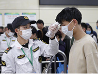 �������V�ݵ��F�M(j��n)վ��܇횡����a��