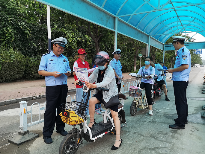 ݷ�h���������Ͻ��_չδ�Ғ�늄�����܇�ƌ�������Є���������ͨ־Ը����(w��)���