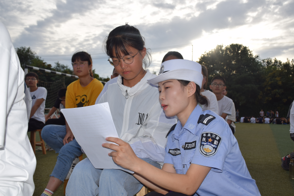 ݷ�h�����MУ�@���v��ͨ��ȫ����һ�n��