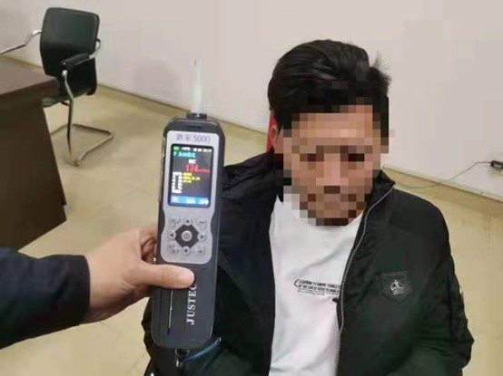 �����T�����{����߀�����ݣ��Y(ji��)����