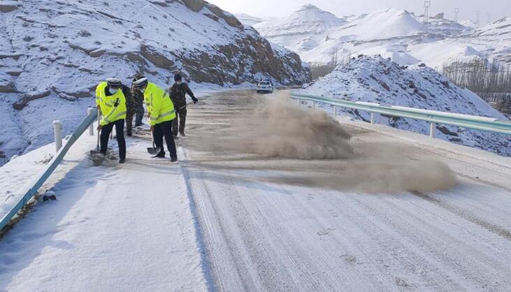 С���� ��ѩ��(l��i) ��ȫ�� ������