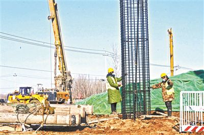 ���۸������h(hu��n)���н����׽���