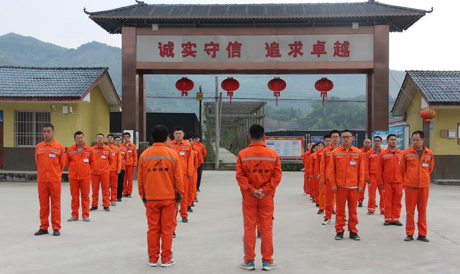 ����̎�ÿ��鰲ȫ���a���{�o��