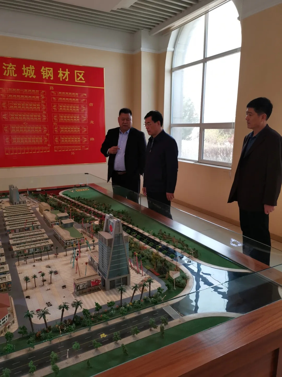 �н�ͨ�\ݔ�֣��ͷ���(w��)�M��I(y��)���y�}�ٰl(f��)չ