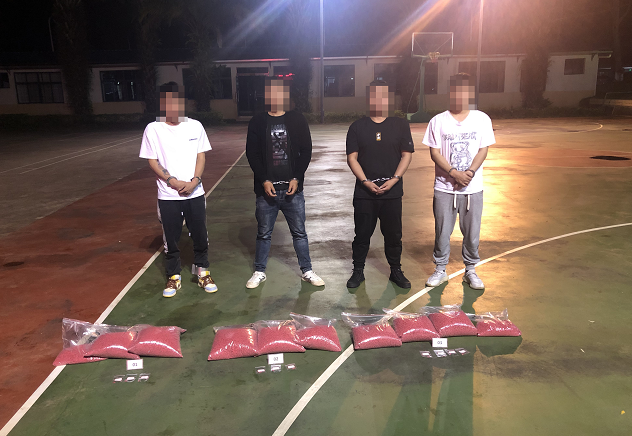 �ذ��� 8��(g��)���U����700������