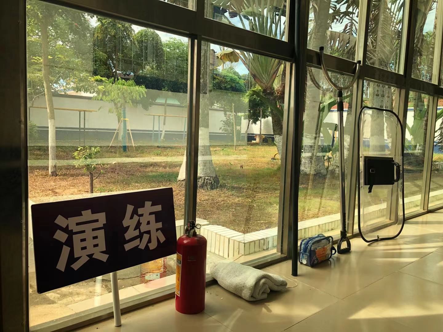 ���Ϻ����F��������������(y��ng)��̎�Ì���(zh��n)����